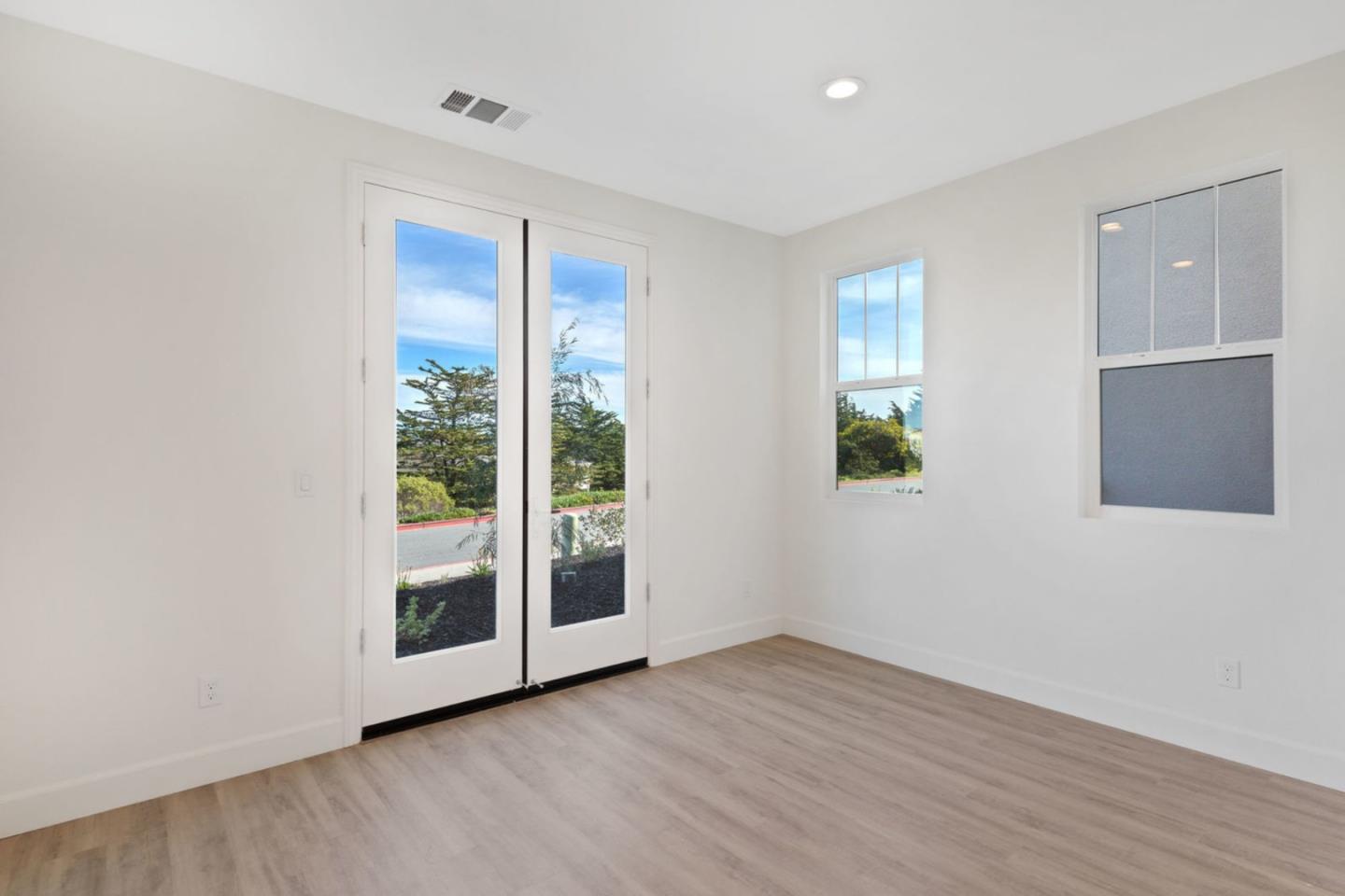 584 Rosa Monte Way Marina, CA 93933 - Photo 12 of 26 Gallery Image 12
