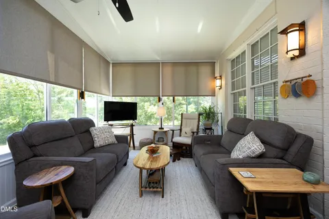 $1,850,000 | 217 Oval Park Place, Chapel Hill, NC 27517