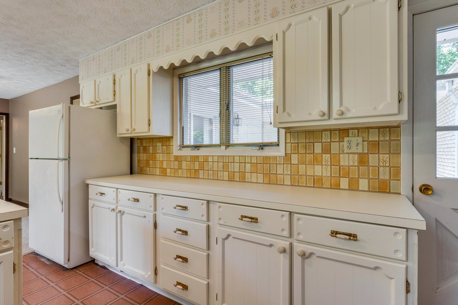 289 Fall Creek Road Blountville, TN 37617 - Photo 12 of 57 015