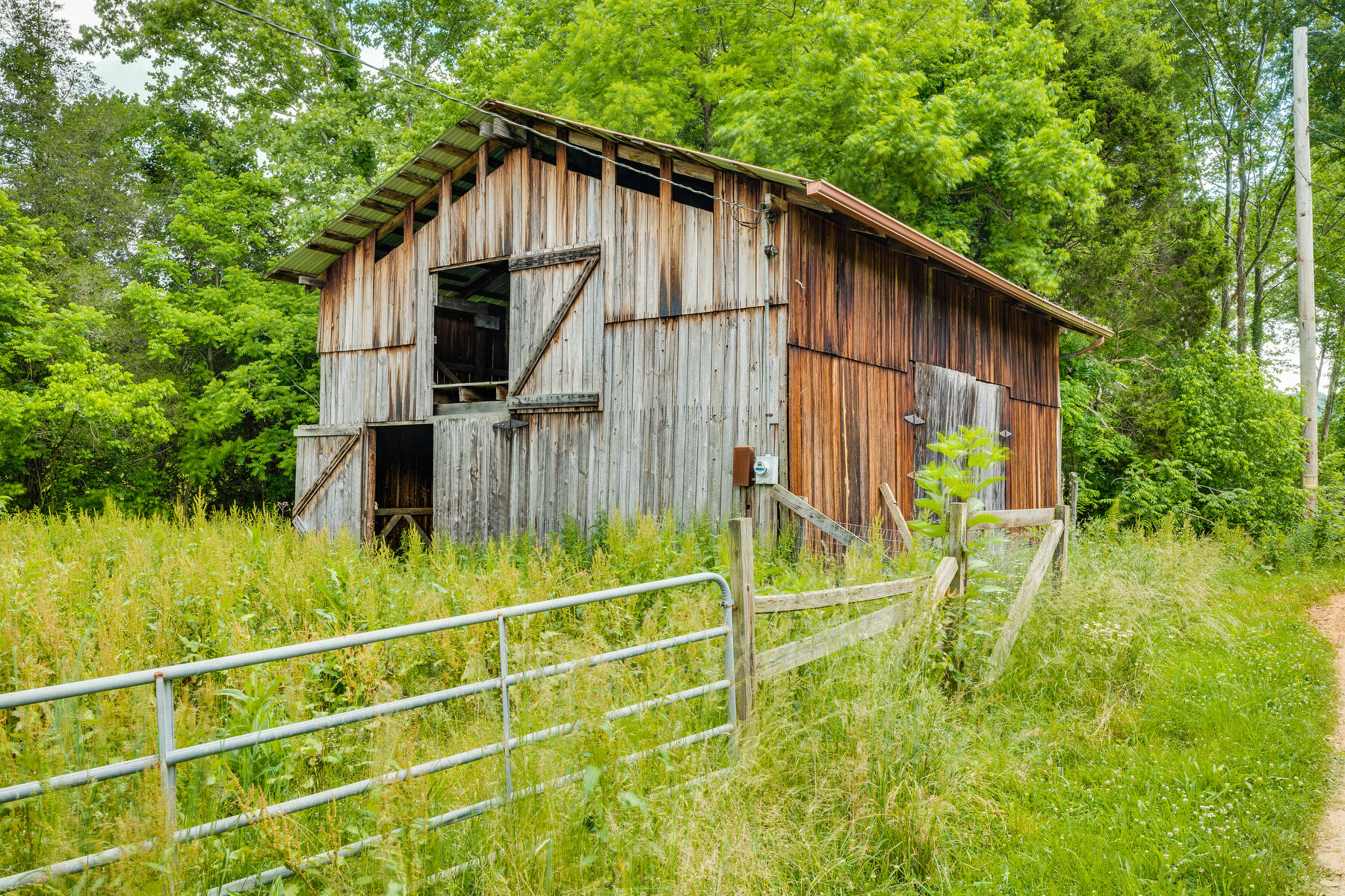 289 Fall Creek Road Blountville, TN 37617 - Photo 48 of 57 052