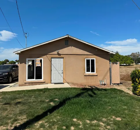 $200,000 | 2753 Thompson Avenue, Selma, CA 93662