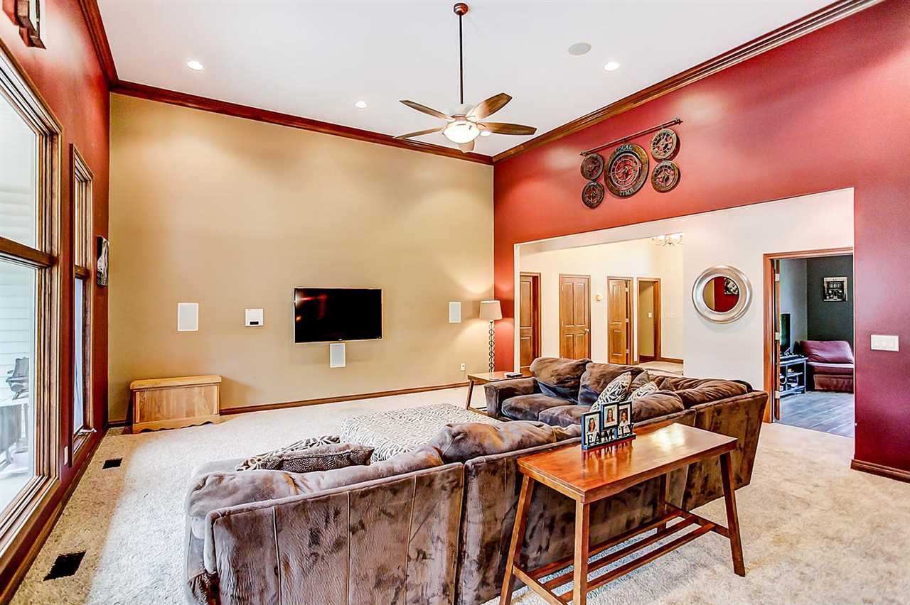 3636 Crawford Road Fort Wayne, IN 46845 - Photo 5 of 36