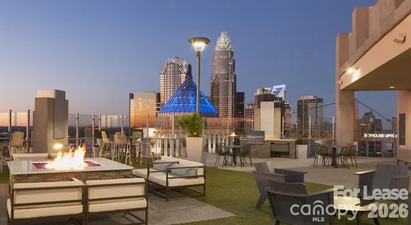 $1,978 | 640 North Church Street, Unit B3, Charlotte, NC 28202