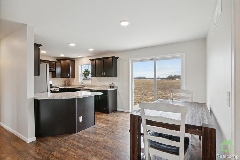 700 West Sigler Road Carleton, MI 48117 - Photo 11 of 50