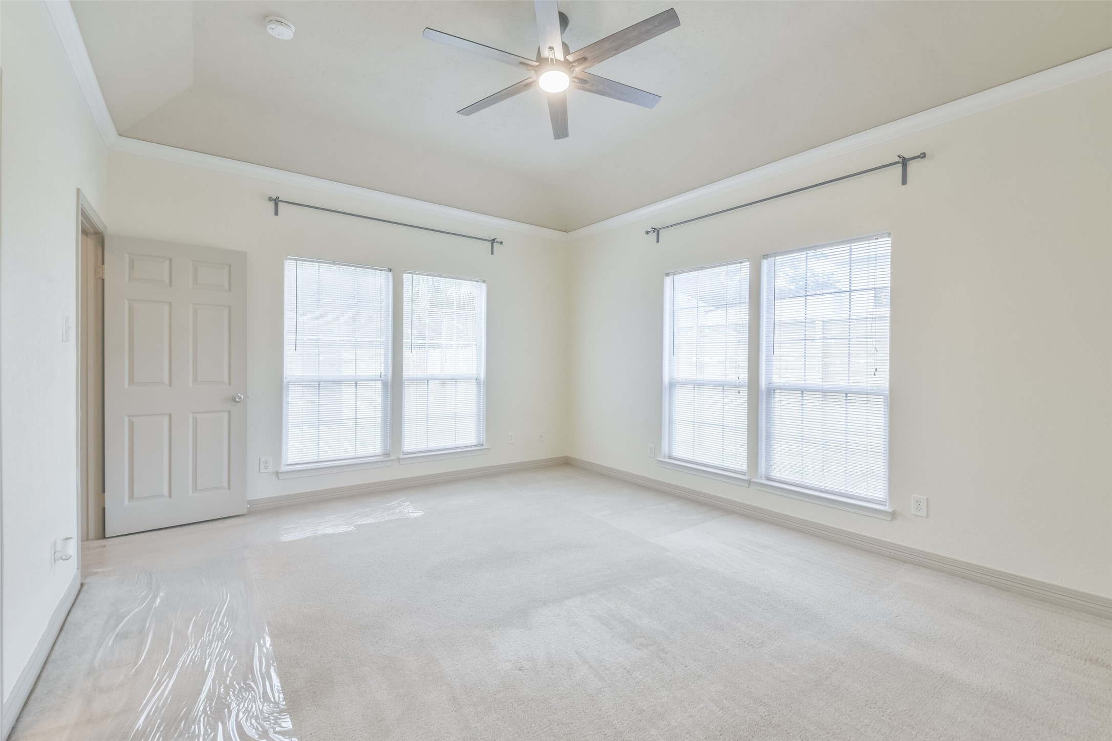 10909 Redbird Conroe, TX 77385 - Photo 14 of 28