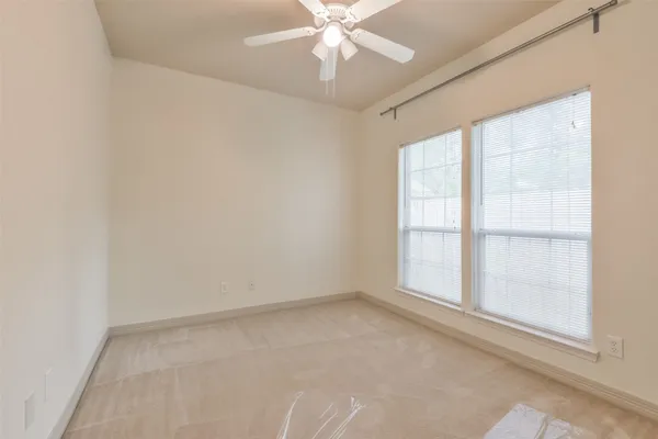 $1,950 | 10909 Redbird, Conroe, TX 77385