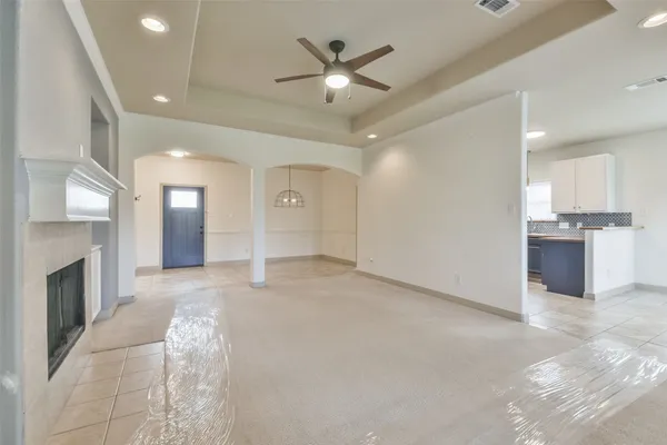 $1,950 | 10909 Redbird, Conroe, TX 77385