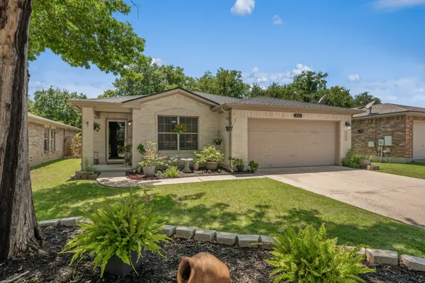 $320,000 | 2103 Garrison Drive, Leander, TX 78641