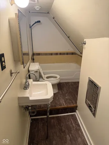 $800 | 109 North Jefferson Street, Brownsburg, IN 46112