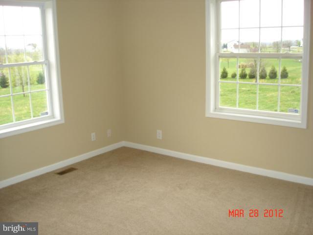 119 Fantasia Road Inwood, WV 25428 - Photo 4 of 30 Interior (General)