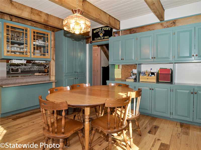 400 Carpenter Road Scituate, RI 02831 - Photo 12 of 25 Dining Area.