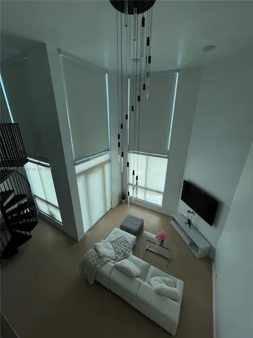 $5,000 | 300 South Biscayne Boulevard, Unit L814, Miami, FL 33131