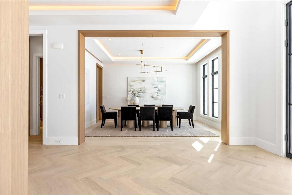 28 Dorothy Road Newton, MA 02459 - Photo 12 of 27