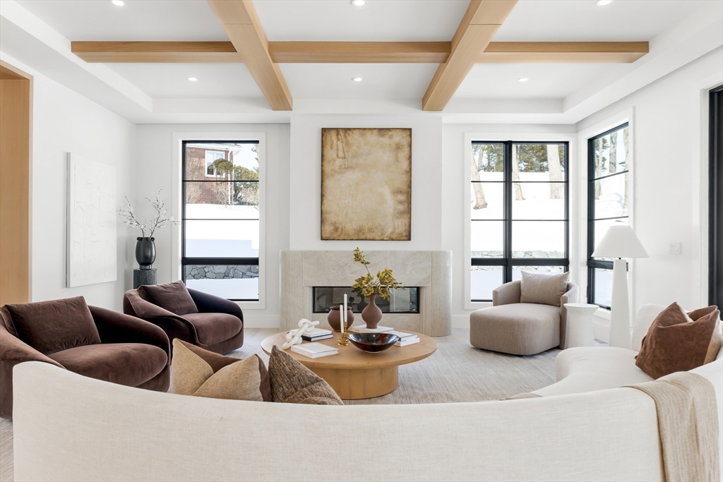 28 Dorothy Road Newton, MA 02459 - Photo 7 of 27