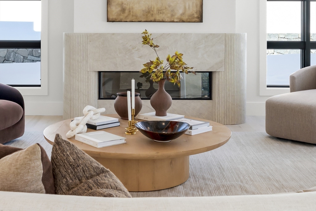 28 Dorothy Road Newton, MA 02459 - Photo 8 of 27