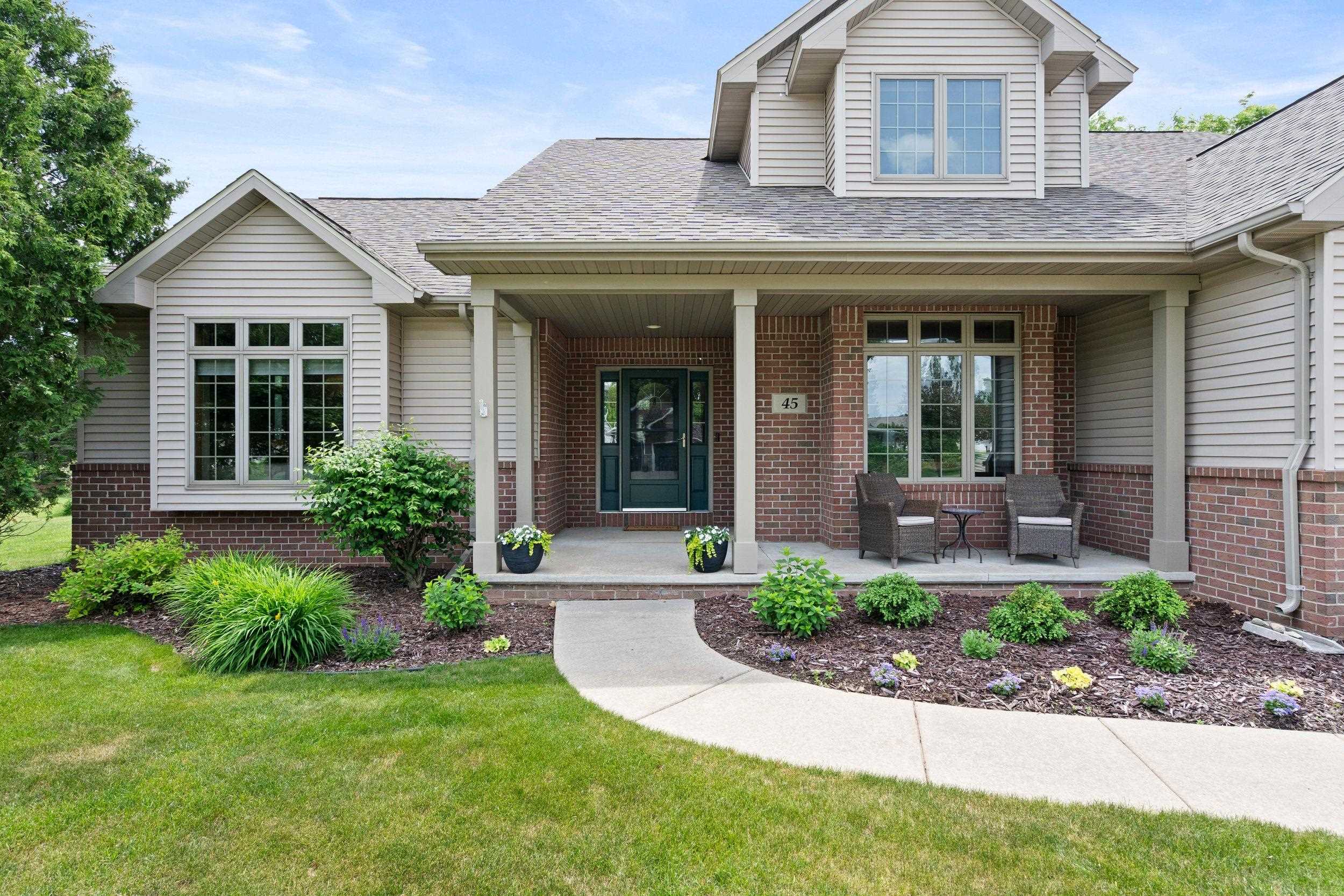 45 Bellevue Place Appleton, WI 54913 - Photo 2 of 77