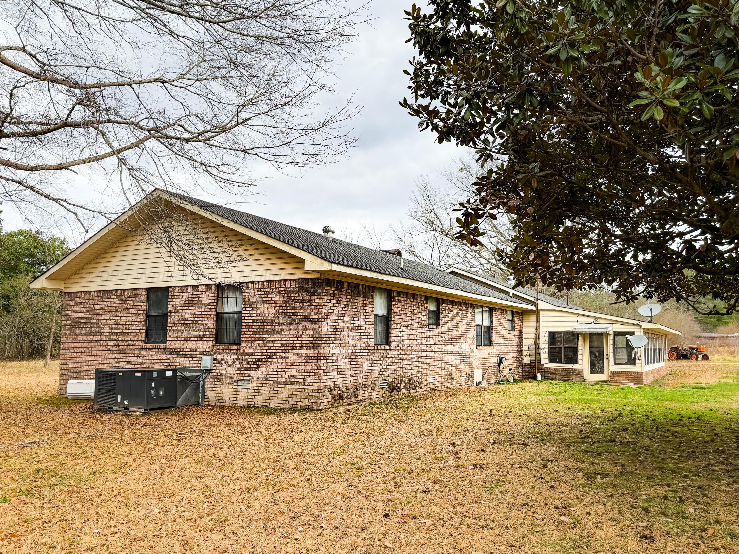 563 Weeks Circle Winfield, AL 35594 - Photo 6 of 32 Gallery Image 6