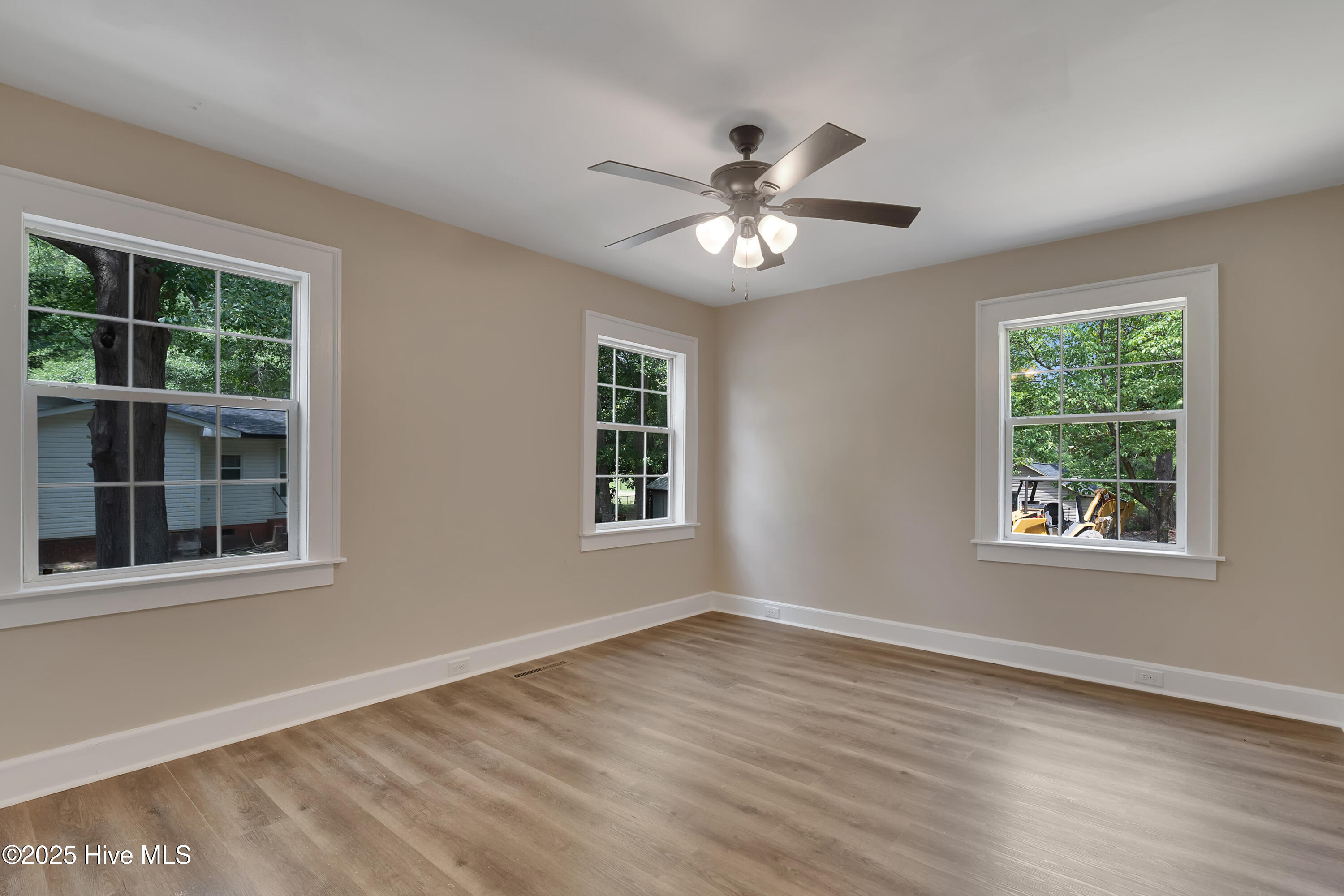 124 Parker Street Rockingham, NC 28379 - Photo 16 of 26 DSC09384