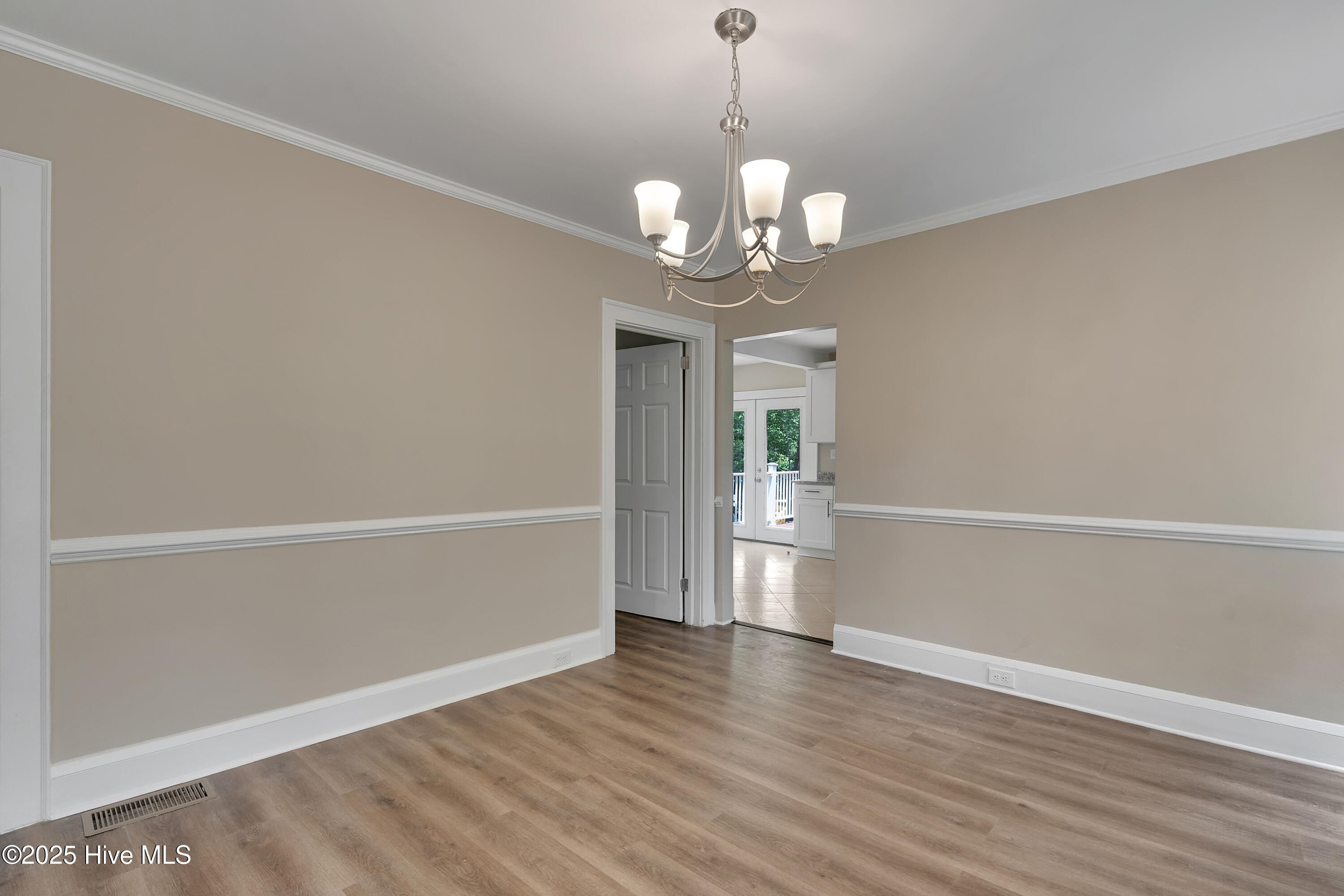 124 Parker Street Rockingham, NC 28379 - Photo 8 of 26 DSC09360