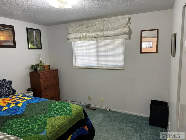 $380,000 | 4983 Pleasant View Drive, Chubbuck, ID 83202