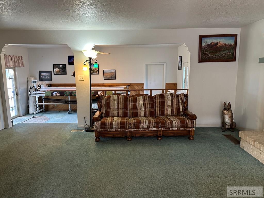 4983 Pleasant View Drive Chubbuck, ID 83202 - Photo 8 of 27