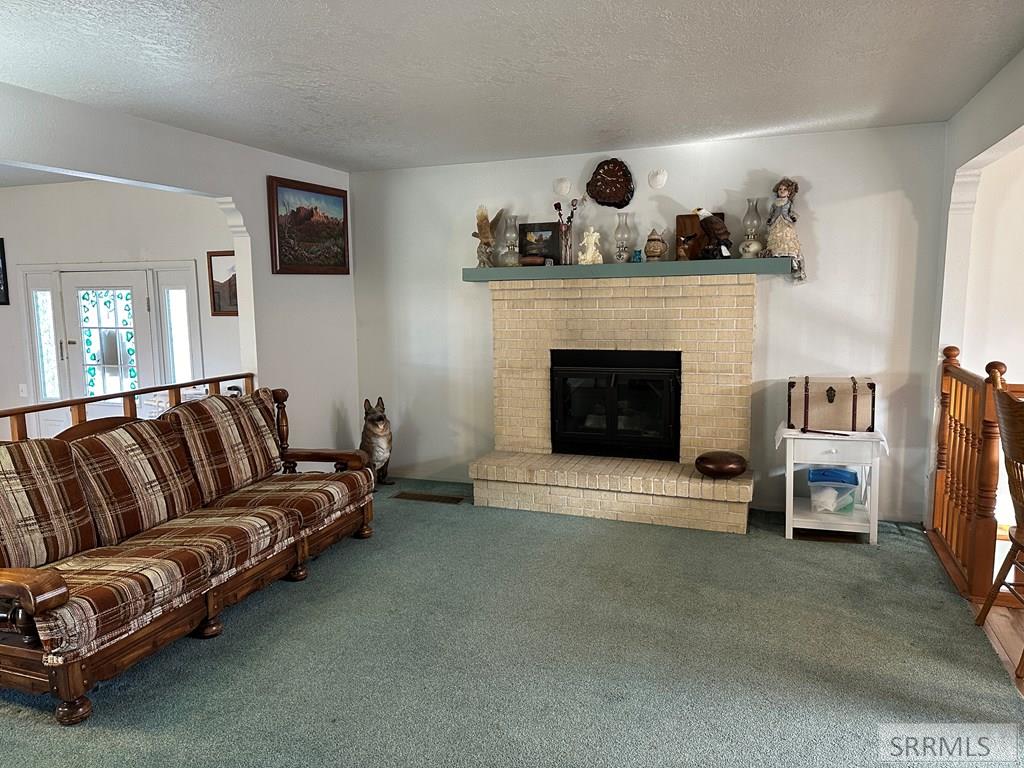 4983 Pleasant View Drive Chubbuck, ID 83202 - Photo 9 of 27