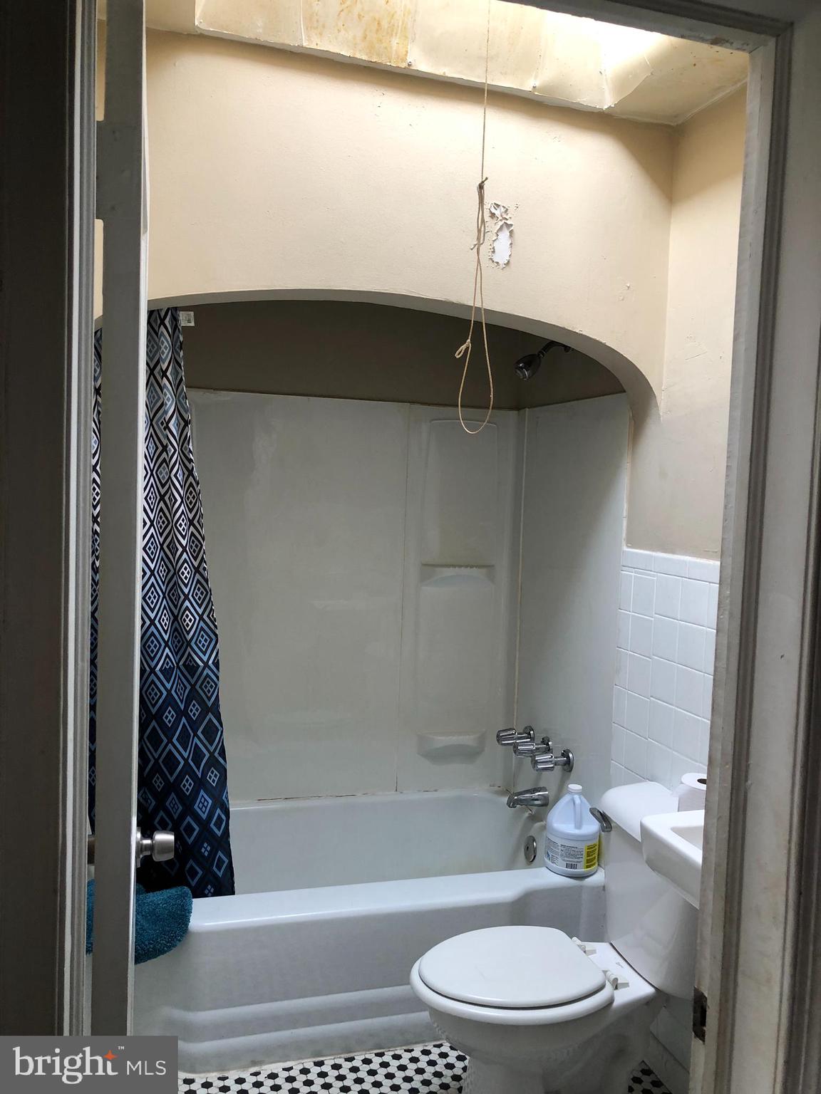 1047 Desoto Road Baltimore, MD 21223 - Photo 24 of 44