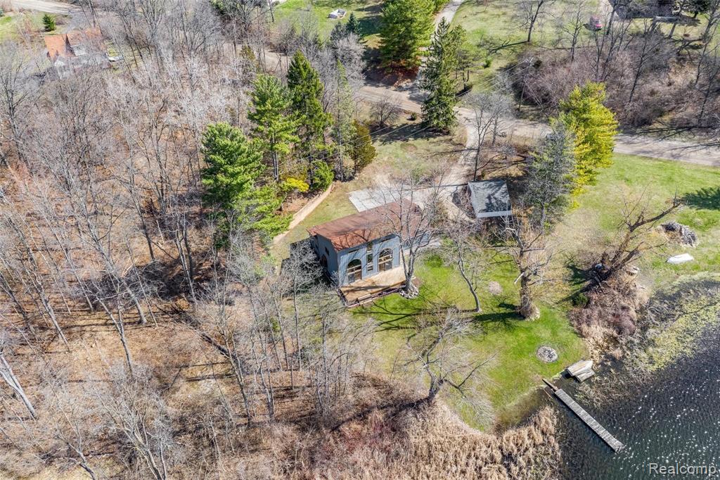4100 Pardee Lake Road Howell, MI 48843 - Photo 29 of 35