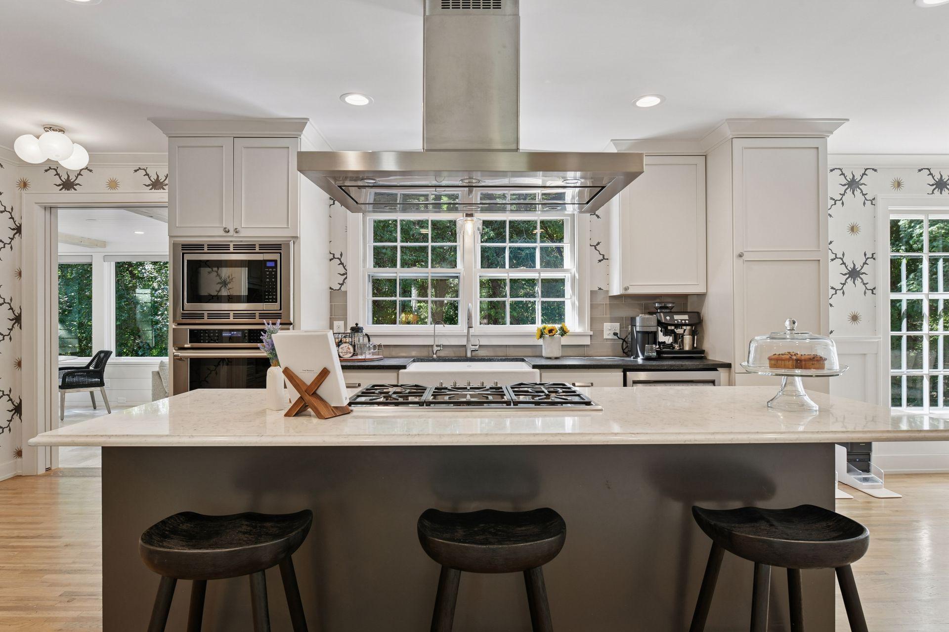 3922 Heathcote Road Deephaven, MN 55391 - Photo 16 of 58