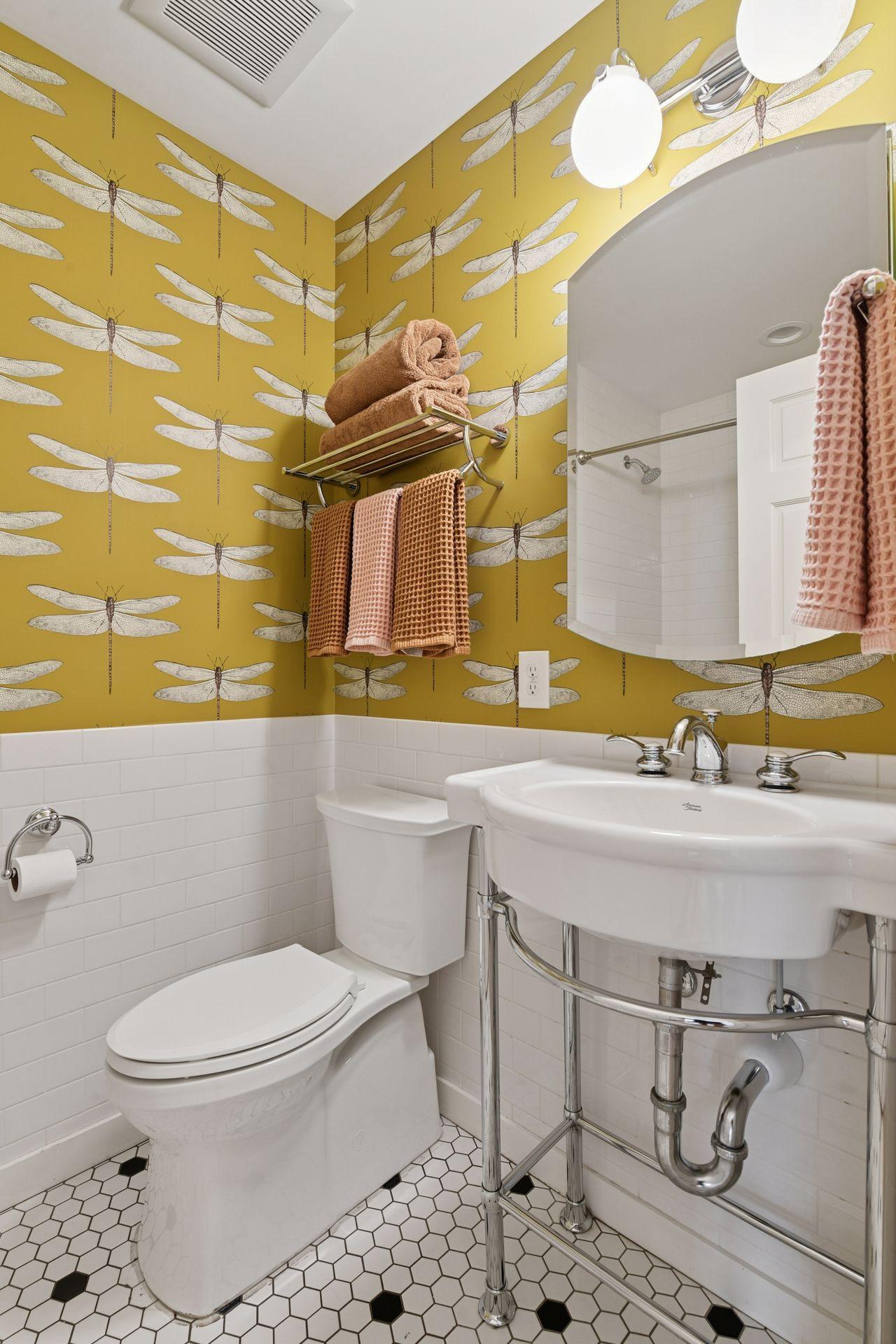 3922 Heathcote Road Deephaven, MN 55391 - Photo 25 of 58