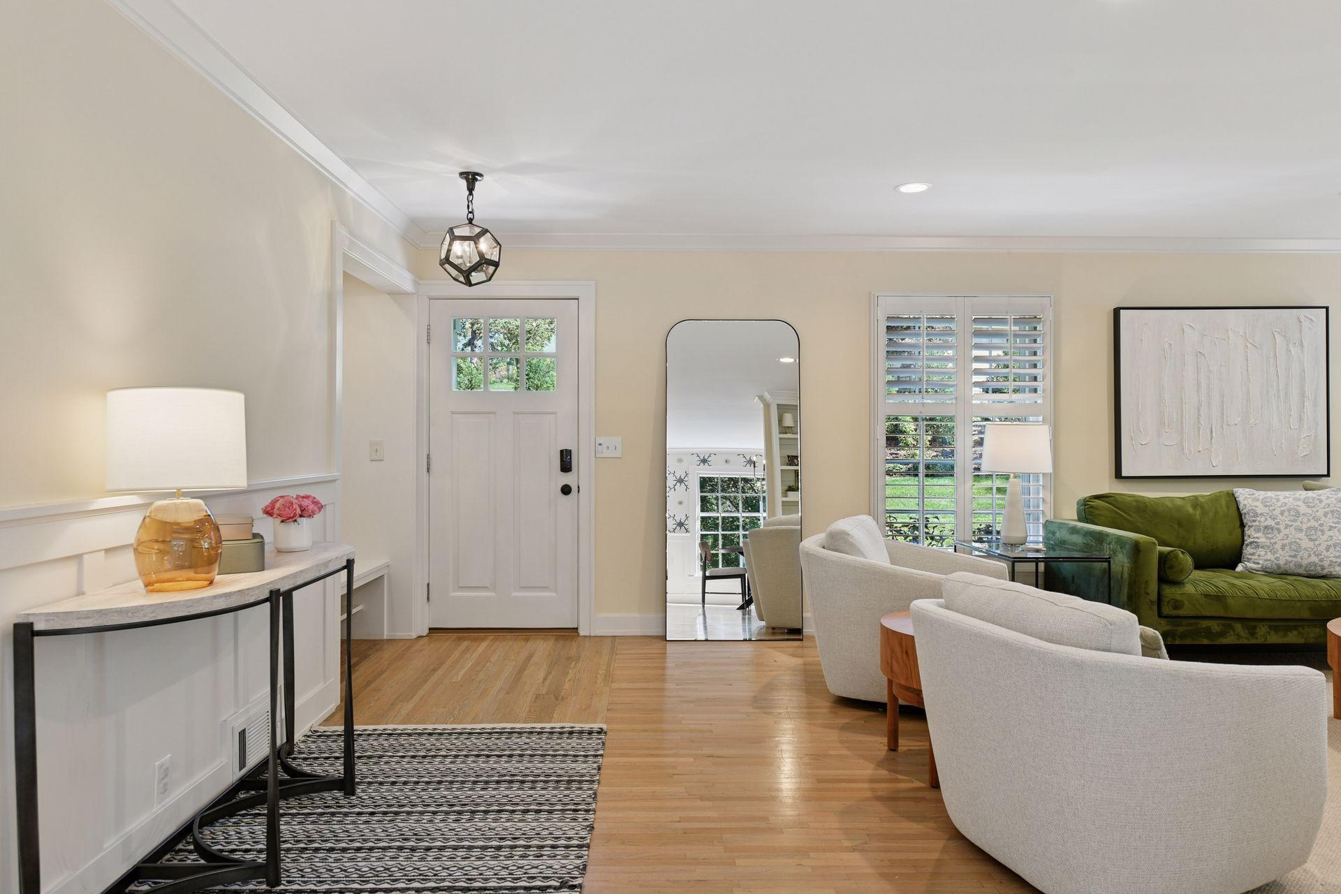 3922 Heathcote Road Deephaven, MN 55391 - Photo 5 of 58