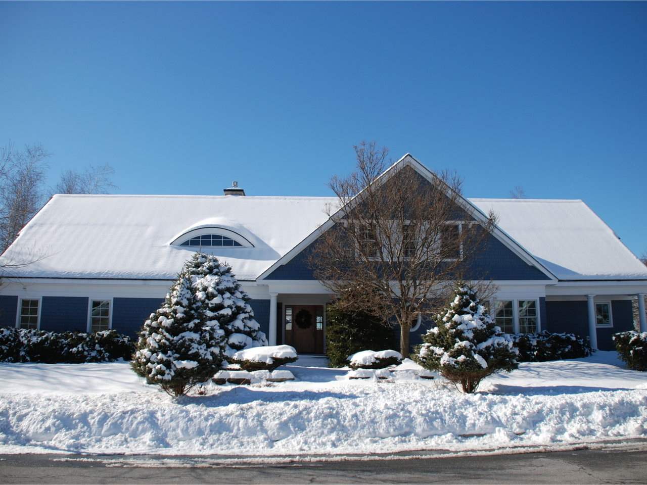 263 Golf Course Road South Burlington, VT 05403 - Photo 1 of 40