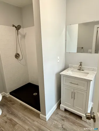 $2,500 | 78 McKinley Avenue, Unit 2, Norwich, CT 06360