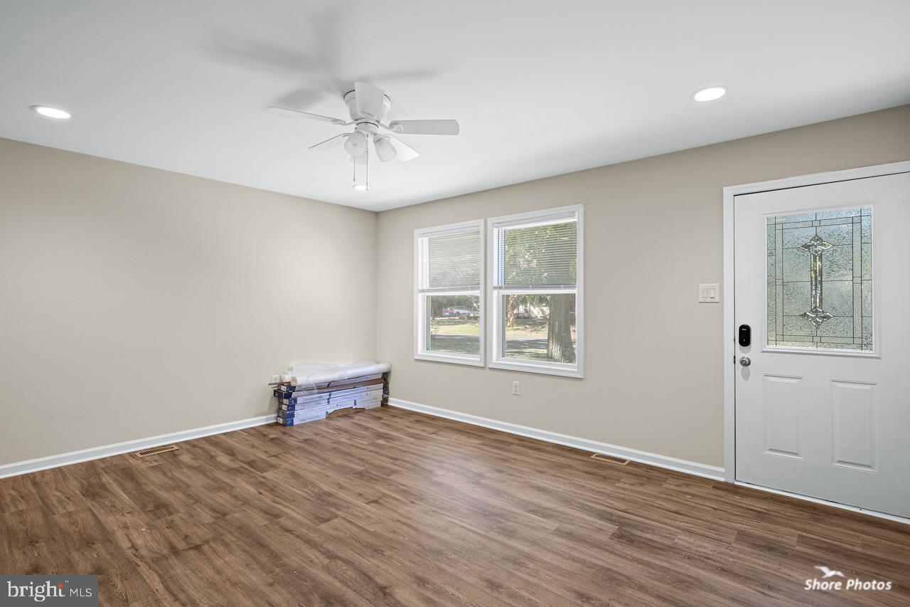 20 E Road Gibbsboro, NJ 08026 - Photo 14 of 34