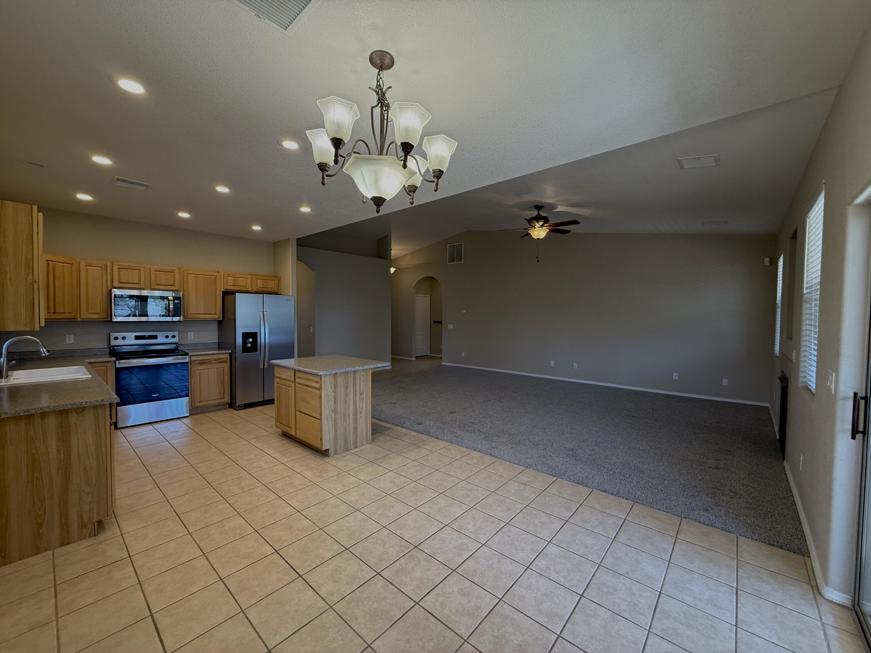 913 West Boulder Ridge Circle Payson, AZ 85541 - Photo 3 of 24