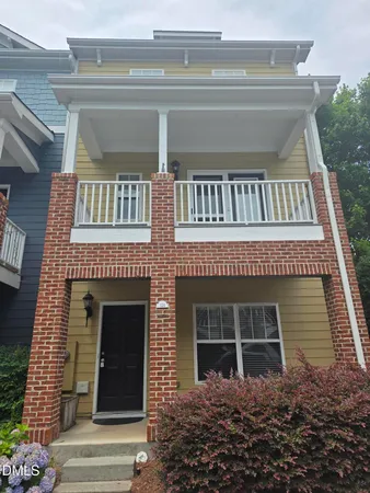 $2,395 | 124 Braeside Court, Cary, NC 27519