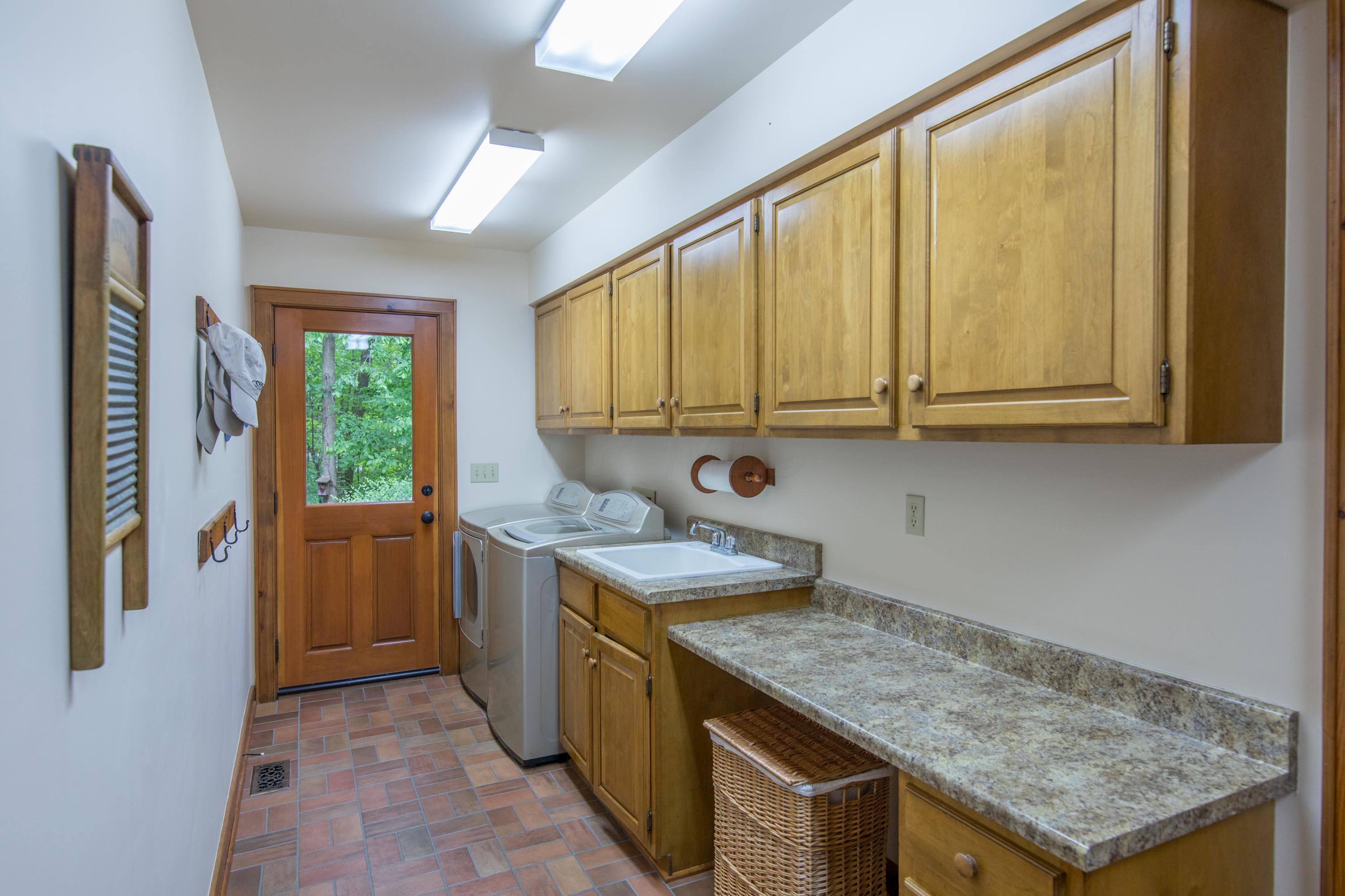 9536 Brock Road Plain City, OH 43064 - Photo 17 of 49