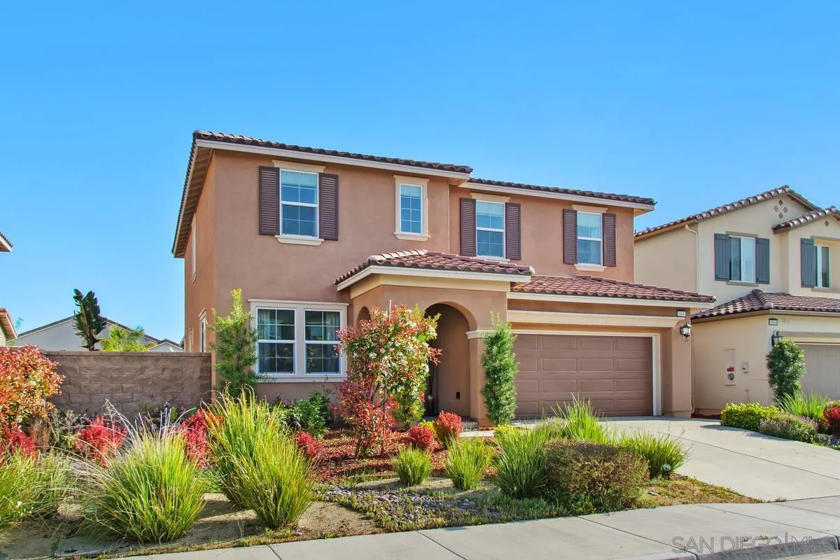 30833 Palette Road Murrieta, CA 92563 - Photo 2 of 53 Gallery Image 2