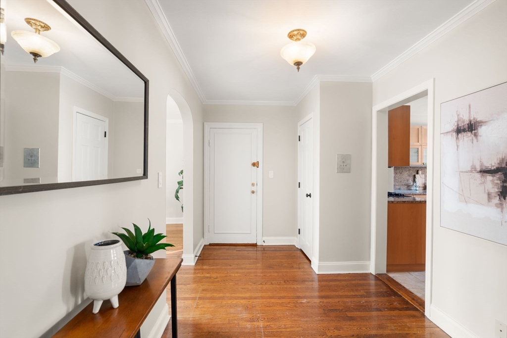 60 Sutherland Road, Unit 4 Boston, MA 02135 - Photo 12 of 25