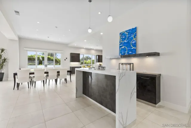 $6,999,000 | 6370 Carmel View S Street, San Diego, CA 92130