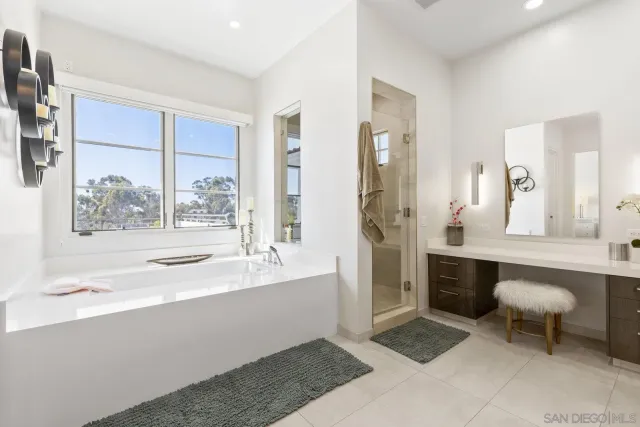 $6,999,000 | 6370 Carmel View S Street, San Diego, CA 92130