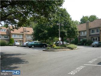 420 Cannon Court Chesterbrook, PA 19087 - Photo 3 of 12 Gallery Image 3