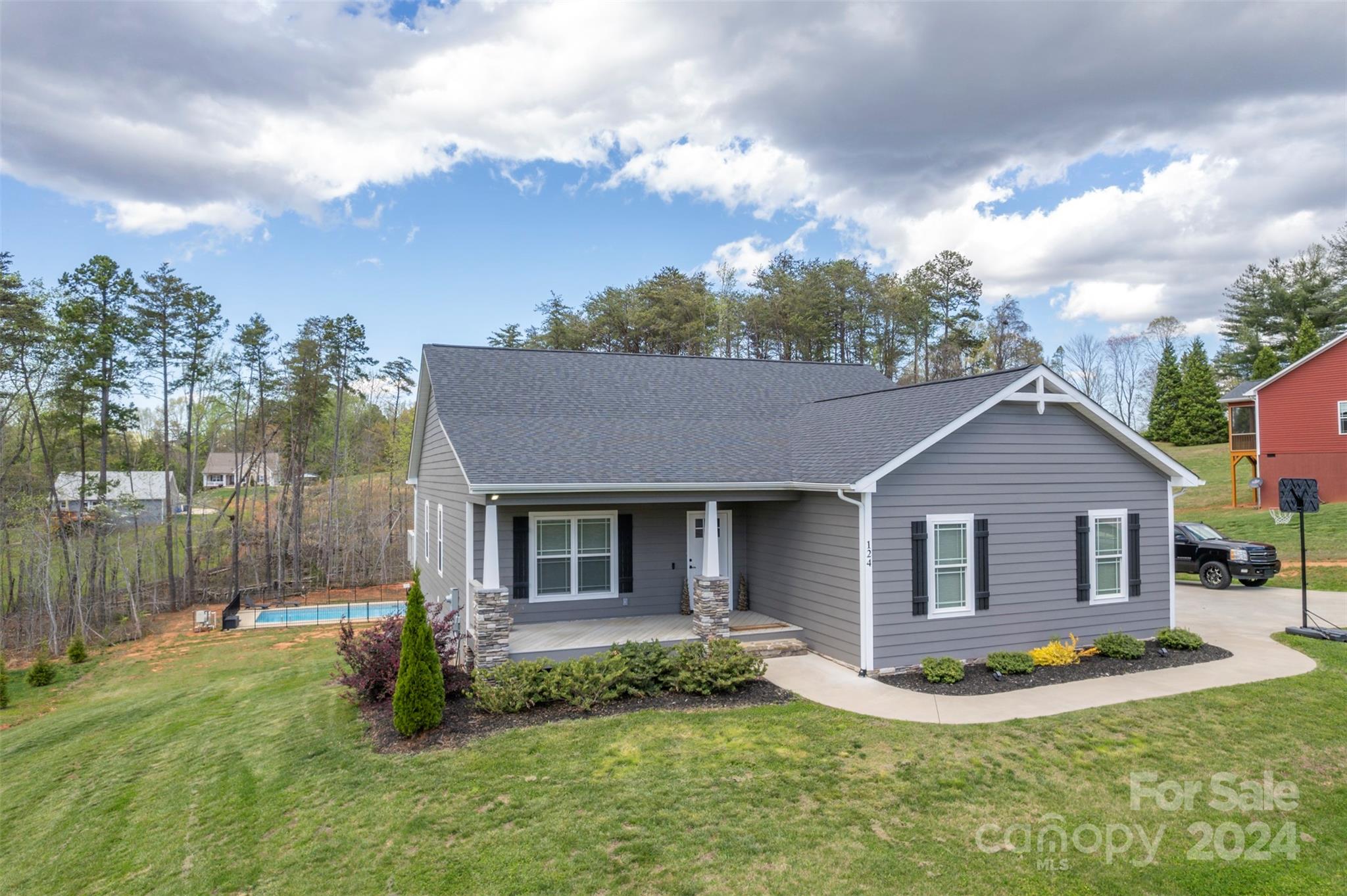 124 Somerset Lane Rutherfordton, NC 28139 - Photo 1 of 44 Gallery Image 1