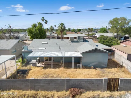 $320,000 | 3311 West Paradise Drive, Phoenix, AZ 85029