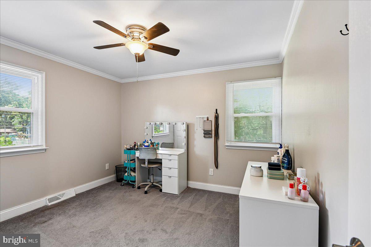 252 Magothy Bridge Road Pasadena, MD 21122 - Photo 20 of 31 Gallery Image 20