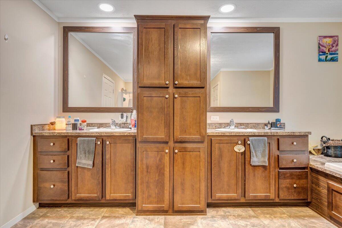 104 Ridgemont Court Thaxton, VA 24174 - Photo 17 of 49 17-MIB09719