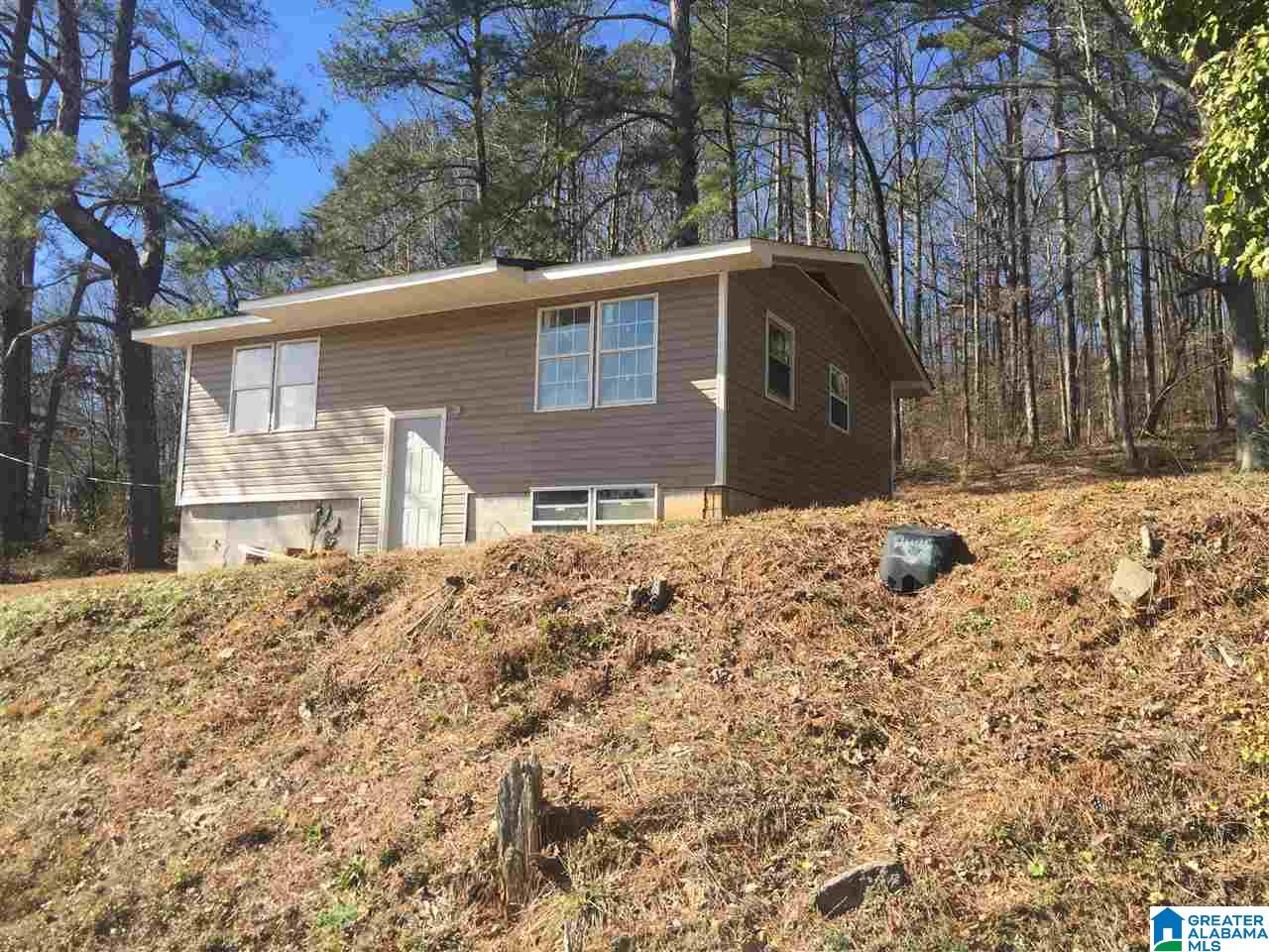 79 Farm Lake Road Trussville, AL 35173 - Photo 2 of 4