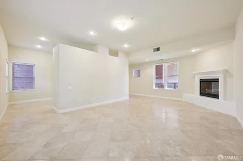 $7,000 | 435 Sheridan Avenue, Unit 201, Palo Alto, CA 94306