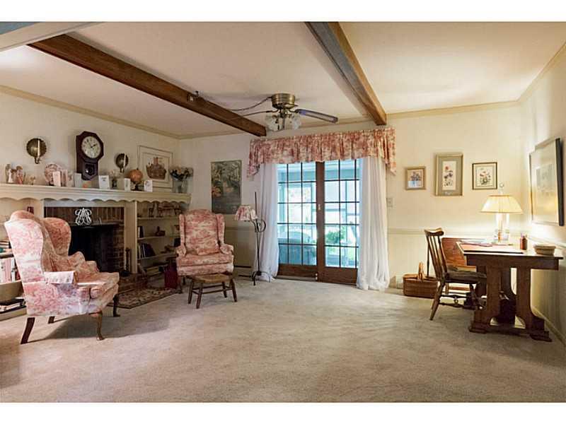 4532 Manning Road Indianapolis, IN 46228 - Photo 3 of 13 Gallery Image 3