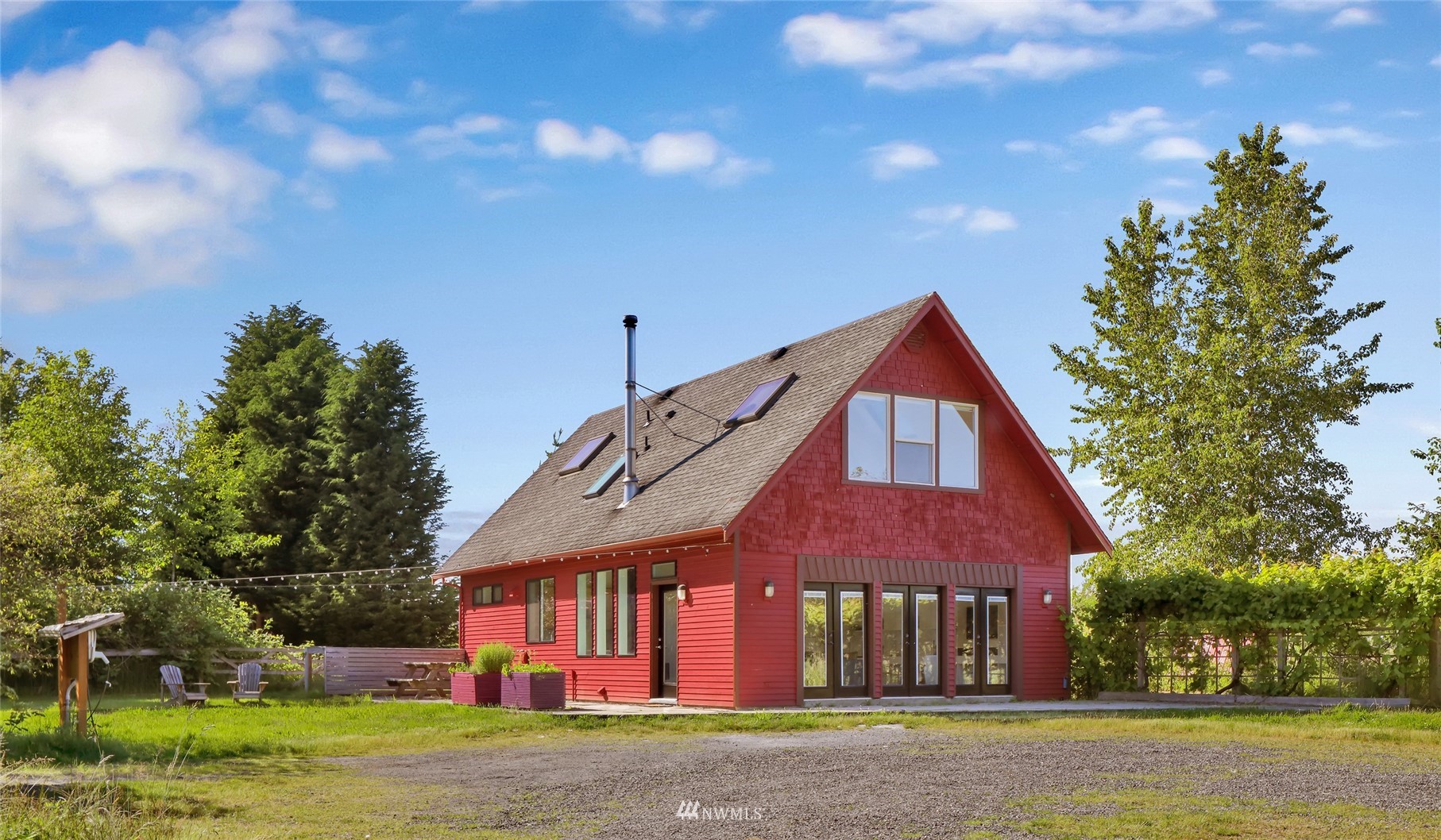 7411 Bruce Road Custer, WA 98240 - Photo 1 of 39 a front view of a house with a yard